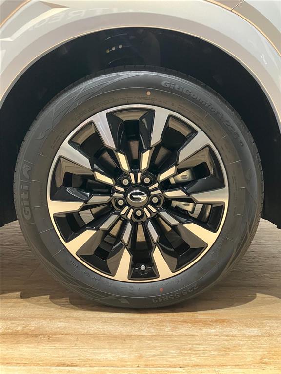 GS4 2.0 HEV ELITE AUTOMÁTICO11