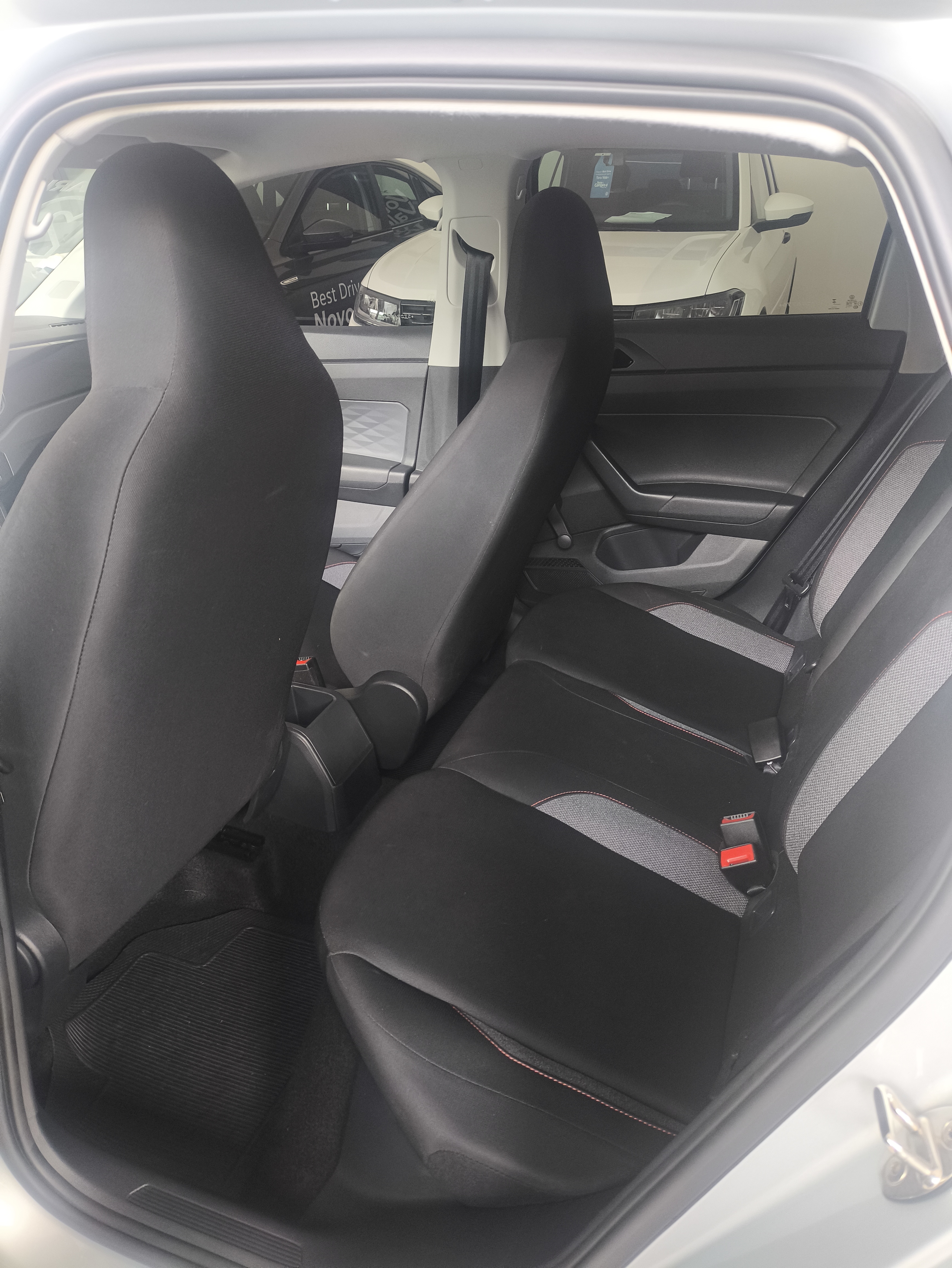 POLO 1.0 MPI TRACK MANUAL10