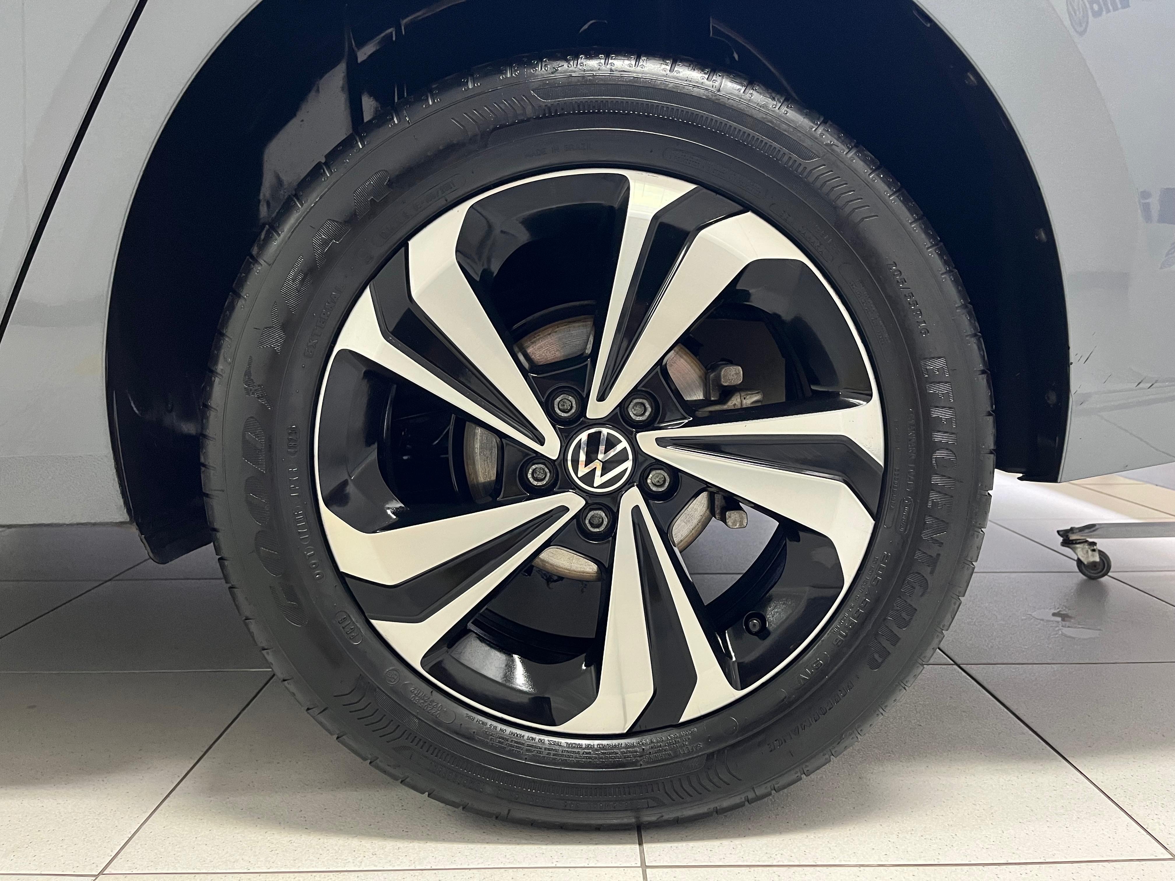 VIRTUS 1.0 200 TSI COMFORTLINE AUTOMÁTICO11