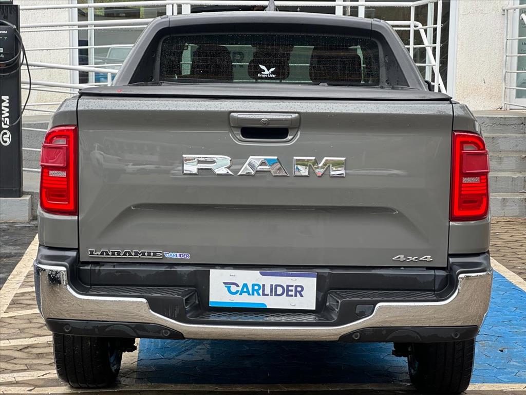 RAMPAGE 2.0 TURBO DIESEL LARAMIE 4X4 AUTOMÁTICO4