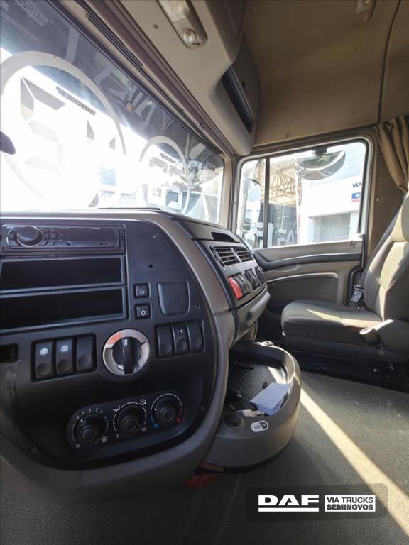 DAF-XF-105 FT 460 4X2