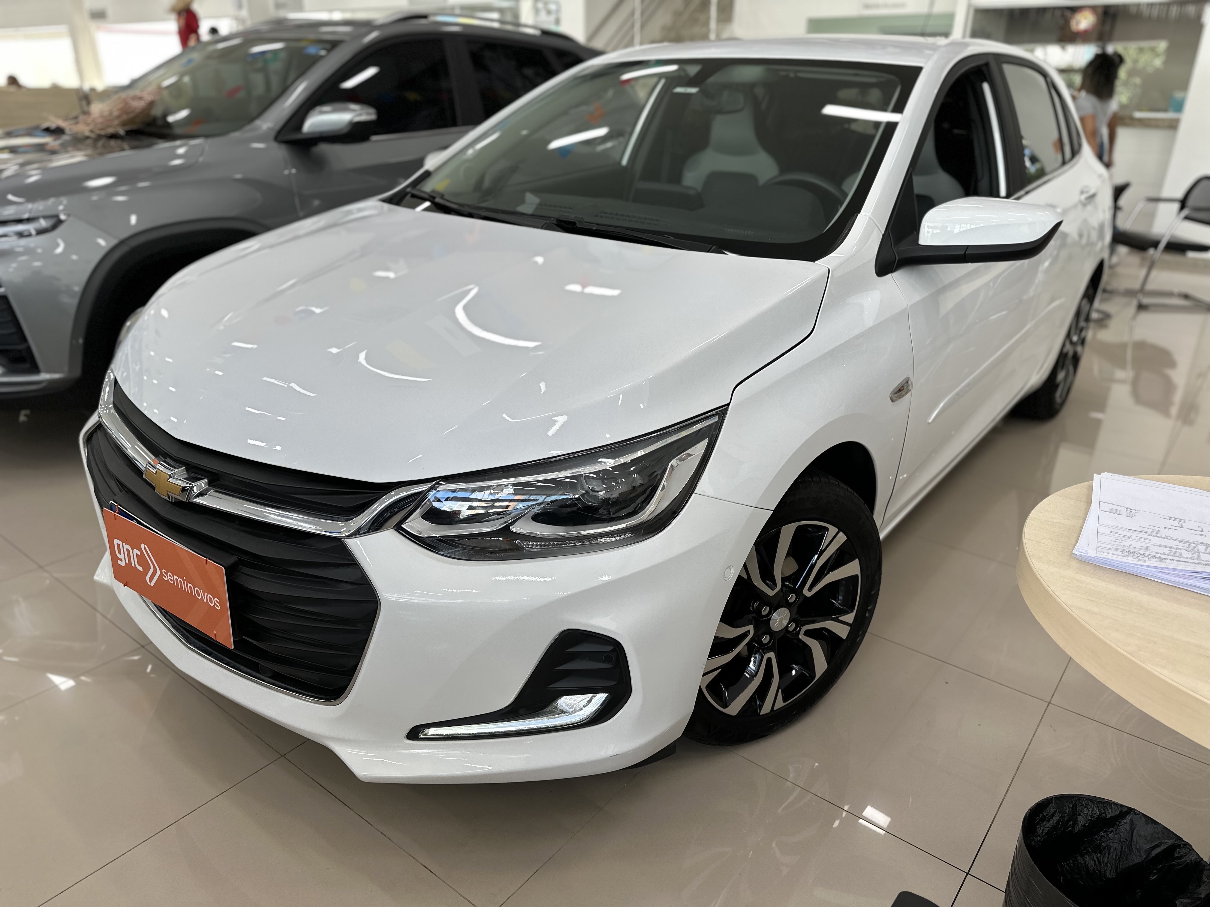 CHEVROLET ONIX 1.0 TURBO FLEX PREMIER AUTOMÁTICO