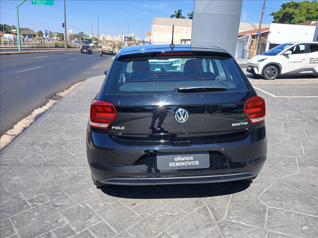 POLO 1.0 200 TSI COMFORTLINE AUTOMÁTICO