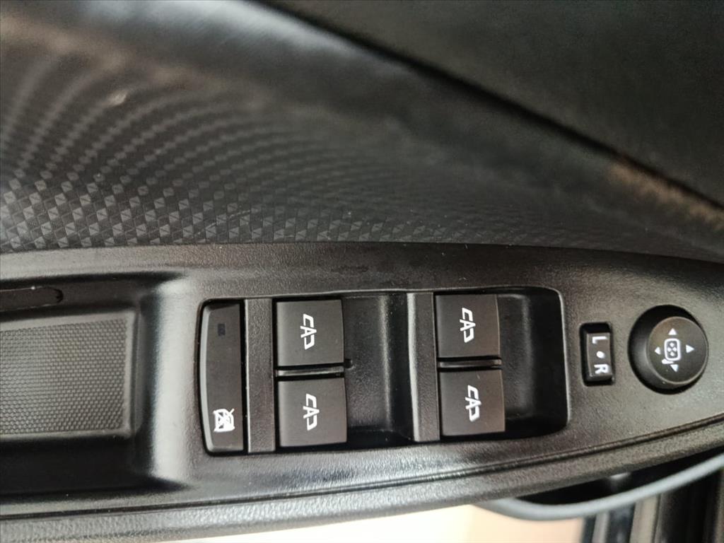 ONIX PLUS 1.0 TURBO FLEX LT AUTOMÁTICO10