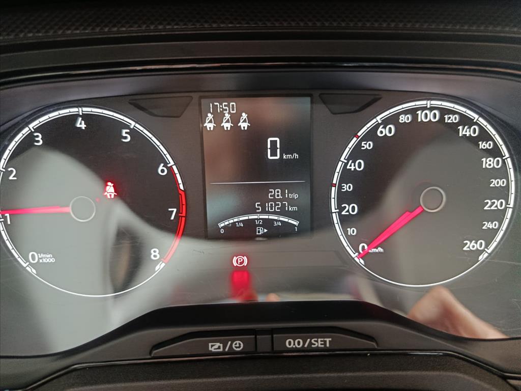 POLO 1.0 MPI TRACK MANUAL6