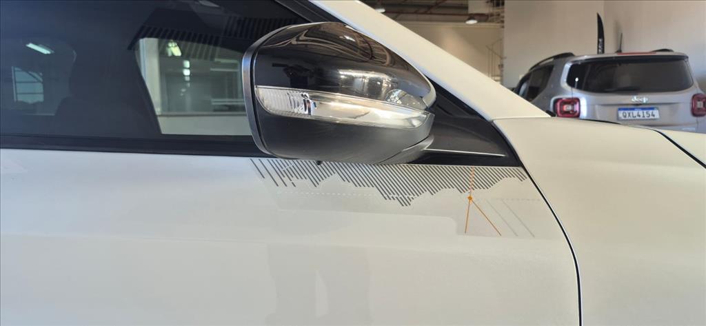 208 1.6 16V FLEX ROADTRIP AT613