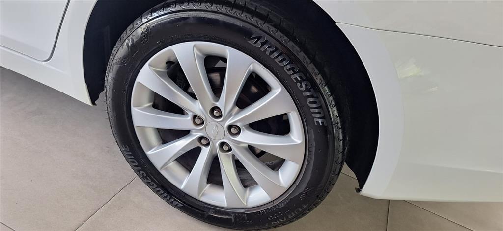 CRUZE 1.8 LT 16V FLEX 4P MANUAL13