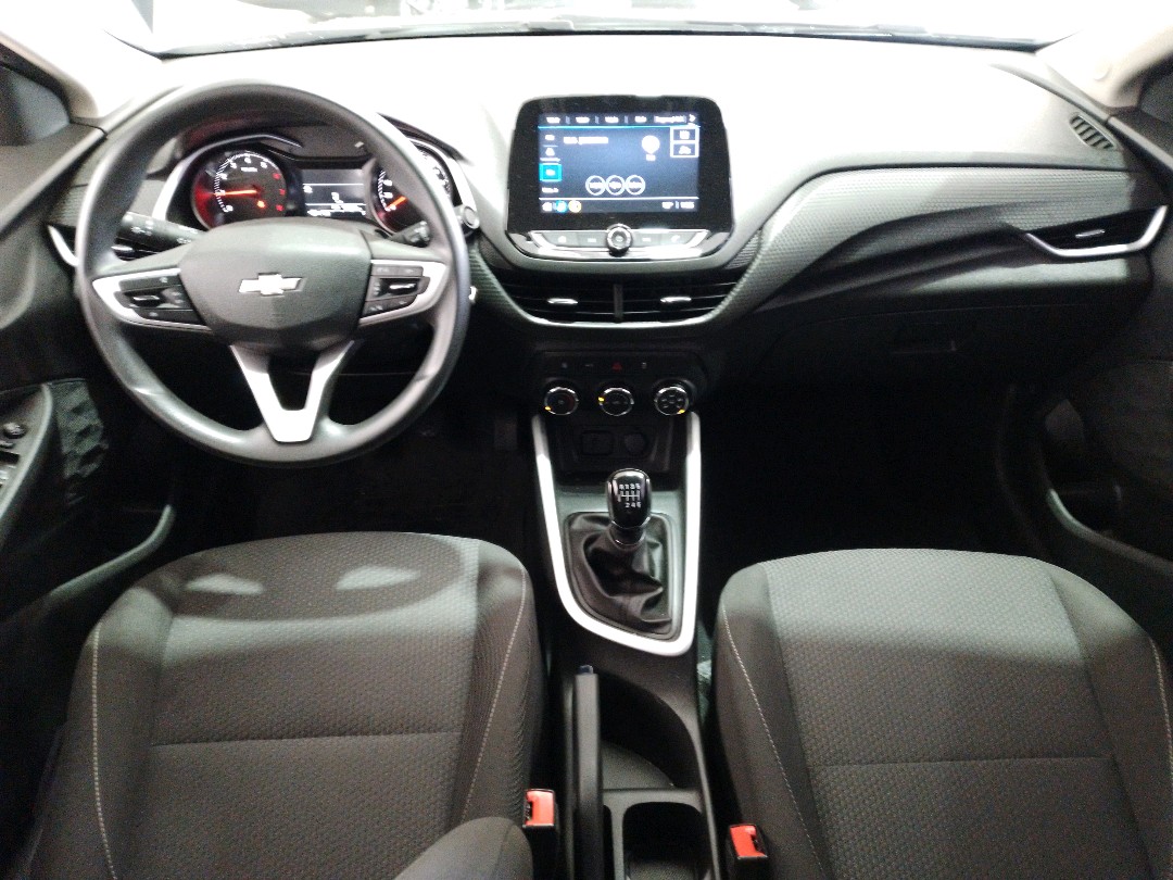 GM - Chevrolet-ONIX PLUS-1.0 TURBO FLEX LT MANUAL
