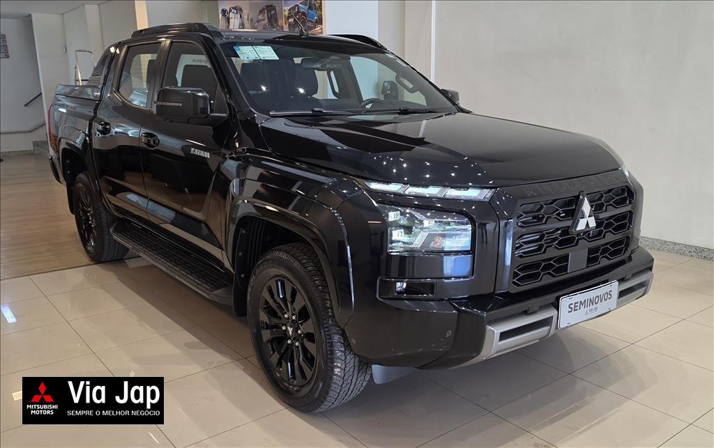 Mitsubishi-TRITON-2.4 BITURBO DIESEL CD KATANA SR80 4X4 AUTOMÁTICO