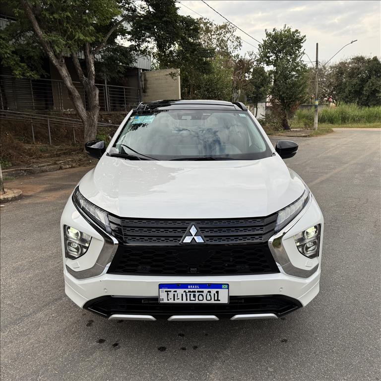 Mitsubishi-ECLIPSE CROSS-1.5 MIVEC TURBO GASOLINA HPE-S S-AWC CVT