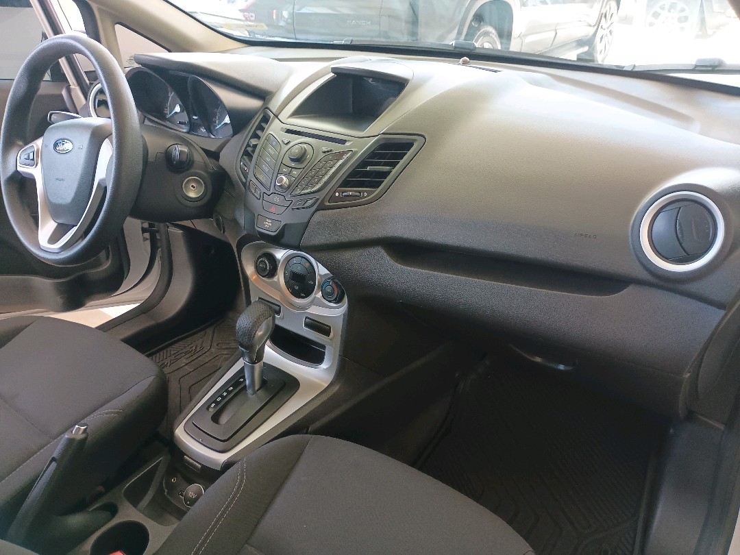 FIESTA 1.6 SE SEDAN 16V FLEX 4P POWERSHIFT7