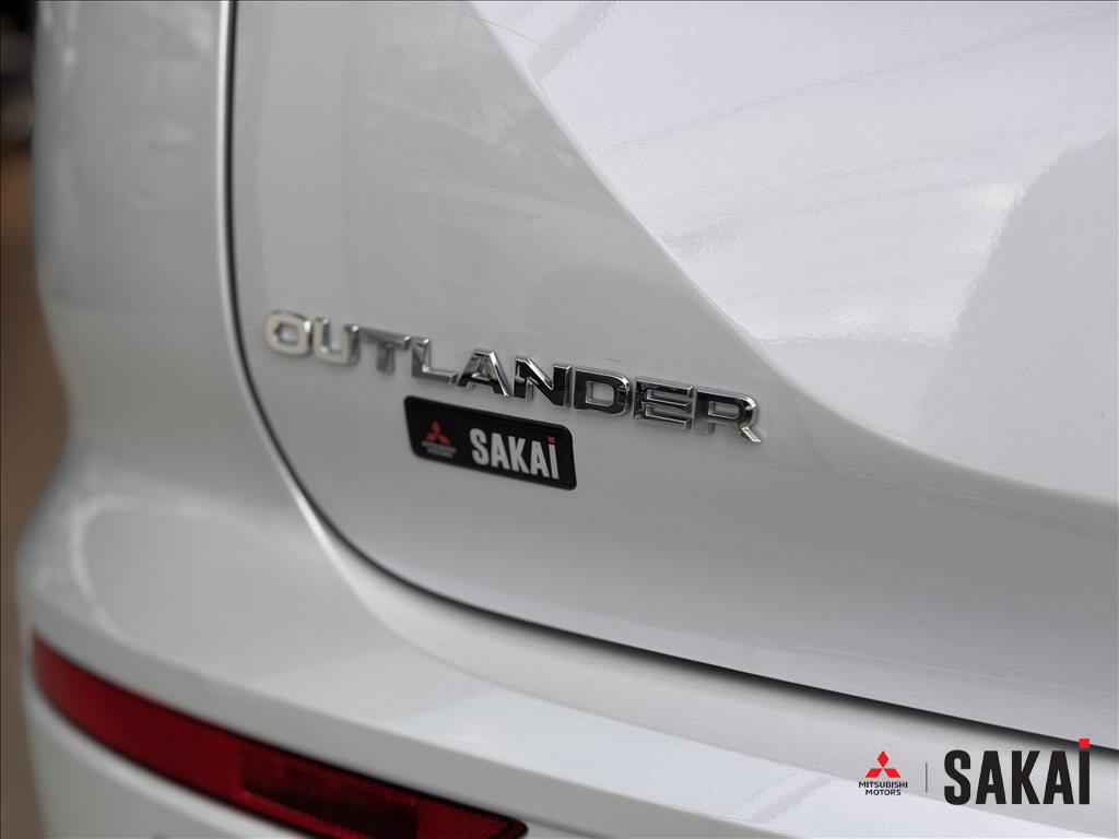 Mitsubishi-OUTLANDER-2.4 PHEV SIGNATURE S-AWC DHT
