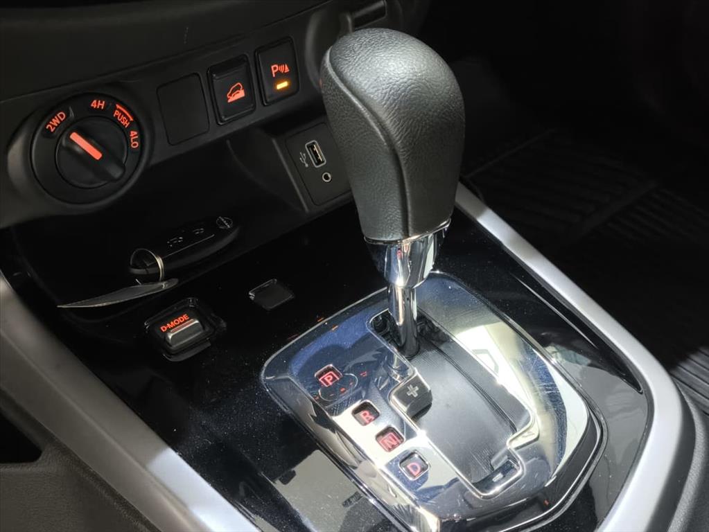 FRONTIER 2.3 16V TURBO DIESEL XE CD 4X4 AUTOMÁTICO10
