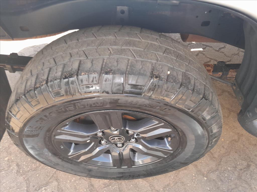 HILUX 2.8 D-4D TURBO DIESEL CD SRV 4X4 AUTOMÁTICO