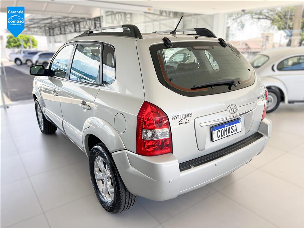 TUCSON 2.0 MPFI GL 16V 142CV 2WD GASOLINA 4P MANUAL5