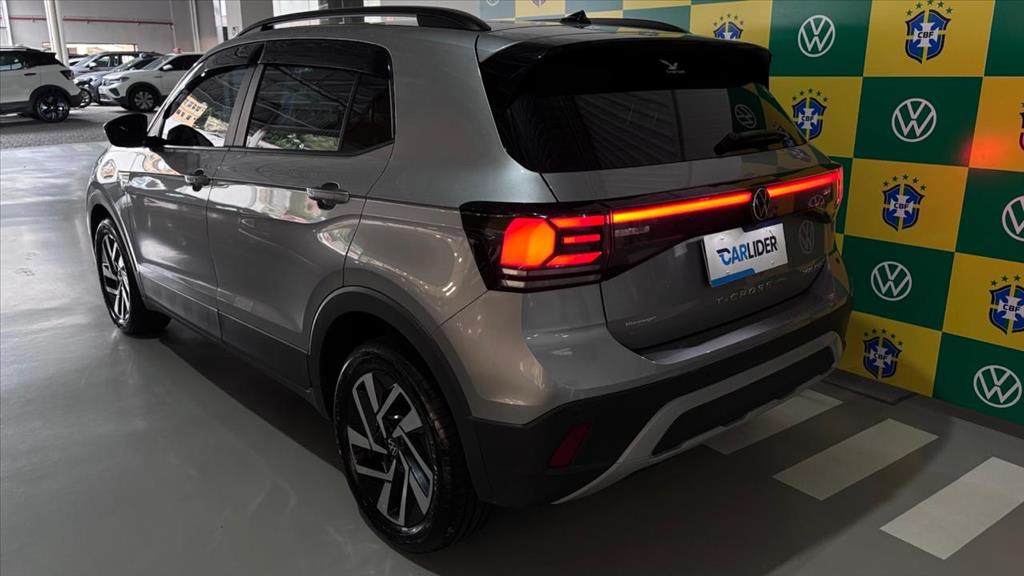 T-CROSS 1.0 200 TSI TOTAL FLEX COMFORTLINE AUTOMÁTICO3