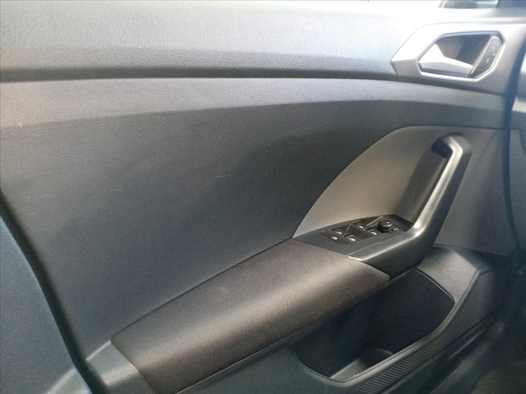 T-CROSS 1.0 200 TSI TOTAL FLEX AUTOMÁTICO13