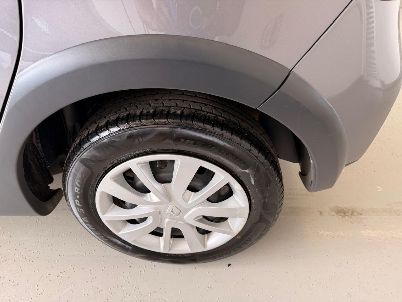 SANDERO 1.0 12V SCE FLEX S EDITION MANUAL7