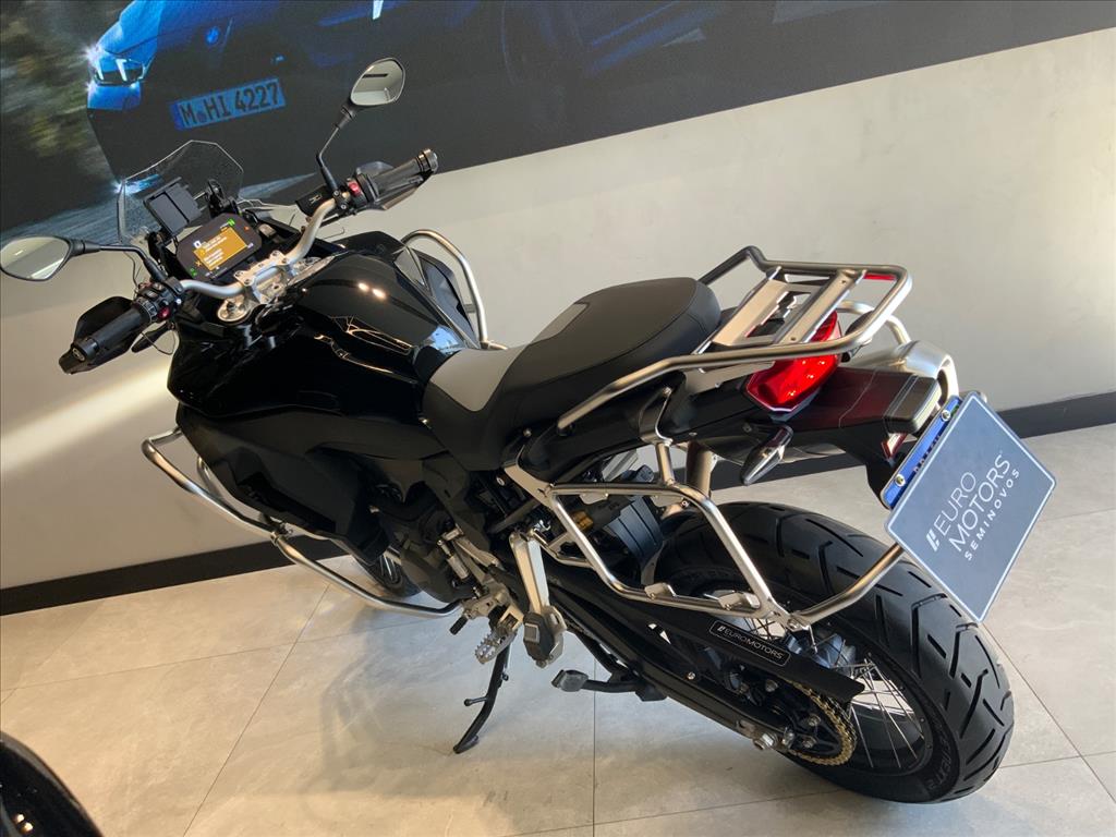 BMW Motorrad-F-900 GS ADVENTURE