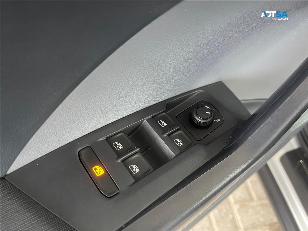 VOLKSWAGEN T-CROSS 1.0 200 TSI TOTAL FLEX SENSE AUTOMÁTICO