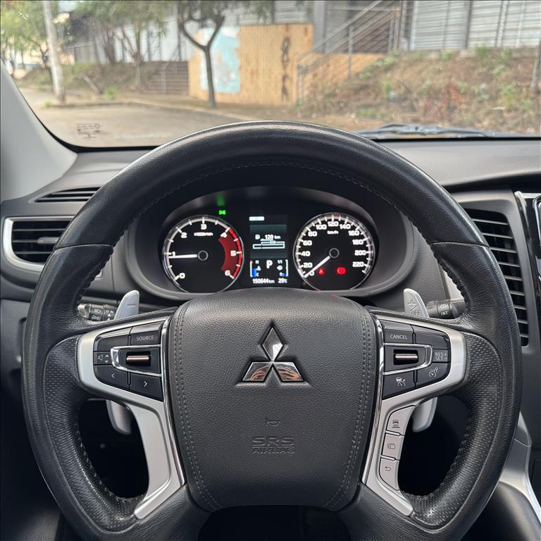 Mitsubishi-PAJERO SPORT-2.4 16V MIVEC TURBO DIESEL HPE AWD AUTOMÁTICO