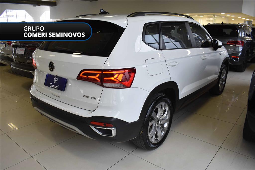 TAOS 1.4 250 TSI TOTAL FLEX COMFORTLINE AUTOMÁTICO