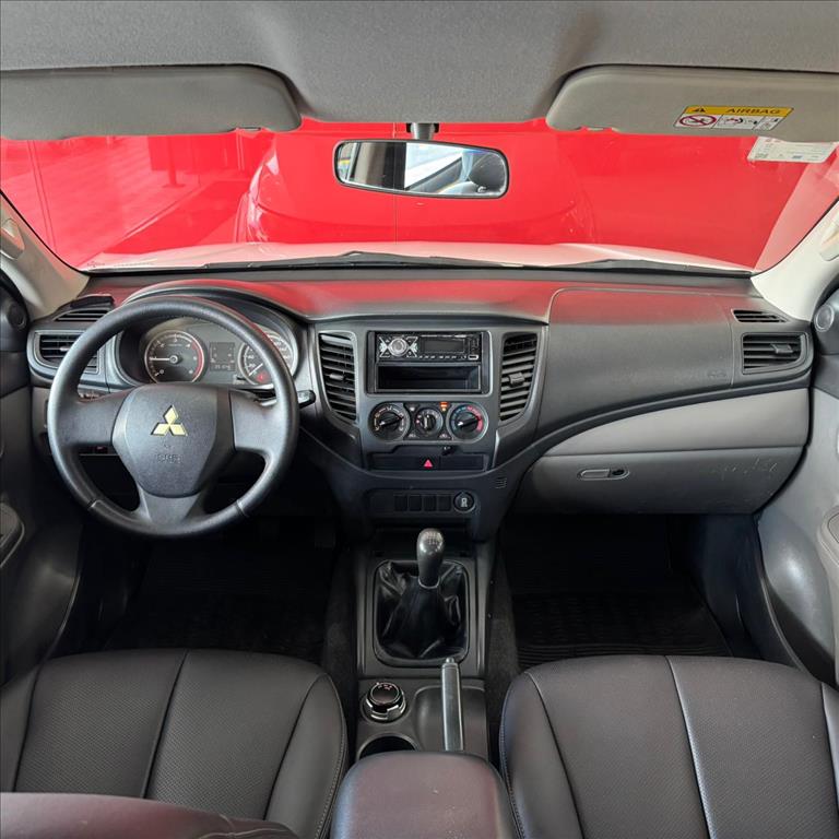 Mitsubishi-L200 TRITON-2.4 16V TURBO DIESEL GL CD 4X4 MANUAL