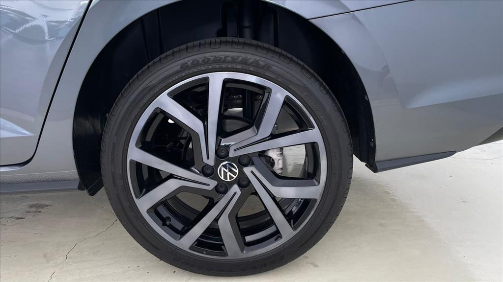 VIRTUS 1.4 250 TSI EXCLUSIVE AUTOMÁTICO11