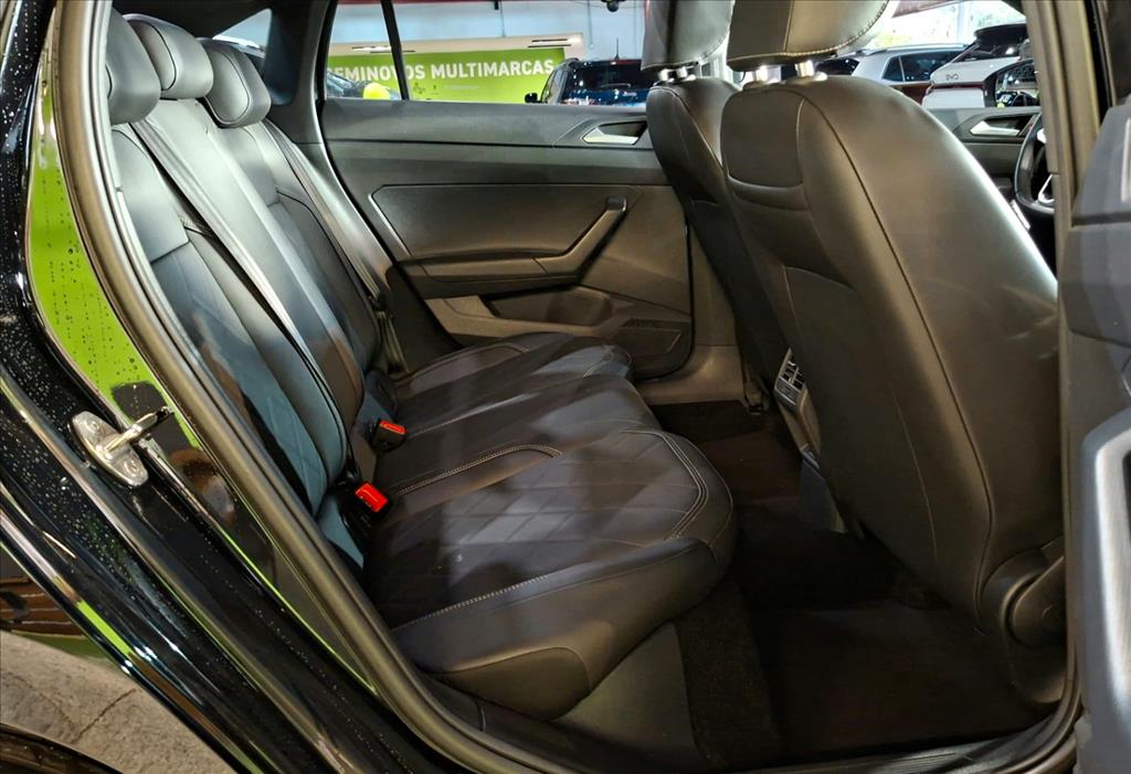 VIRTUS 1.4 250 TSI EXCLUSIVE AUTOMÁTICO9