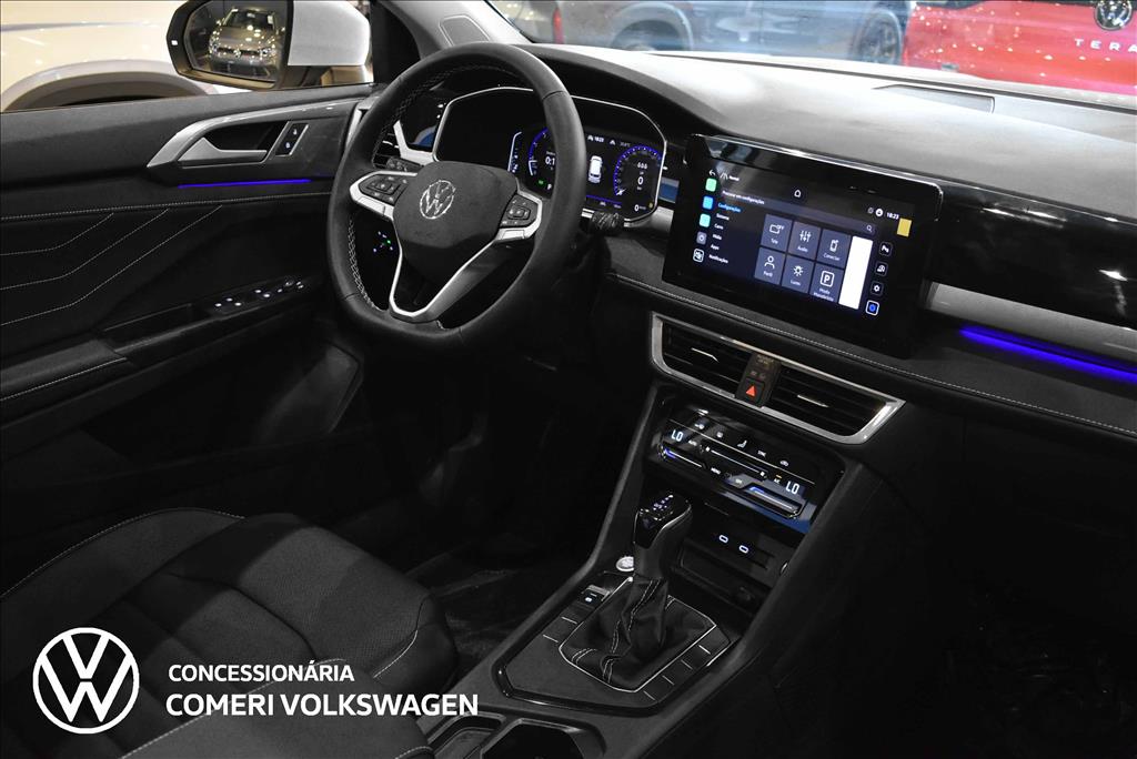 TAOS 1.4 250 TSI TOTAL FLEX HIGHLINE AUTOMÁTICO13