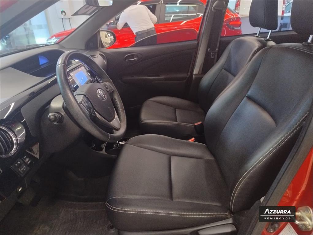 ETIOS 1.5 XLS SEDAN 16V FLEX 4P AUTOMÁTICO11