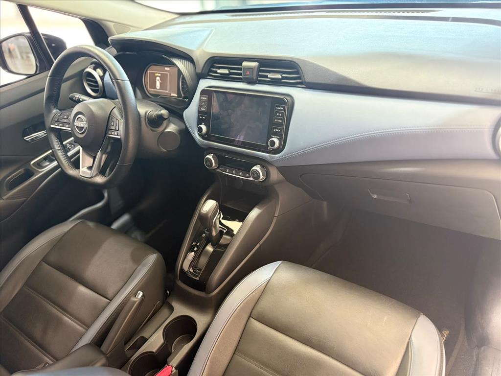 Nissan-VERSA-1.6 16V FLEX EXCLUSIVE XTRONIC