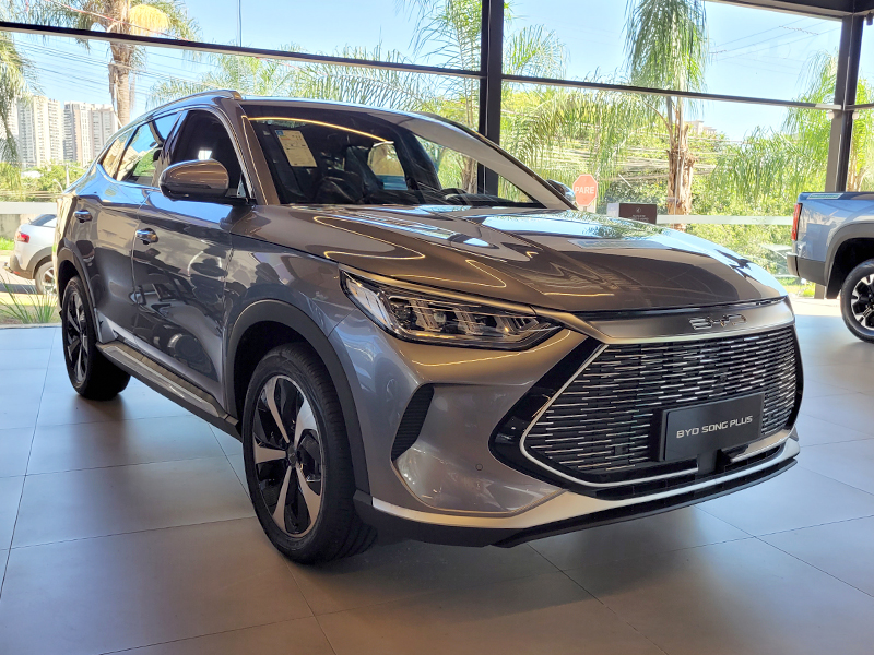 SONG PLUS PREMIUM 1.5 DM-I TURBO HÍBRIDO AWD AUTOMÁTICO2