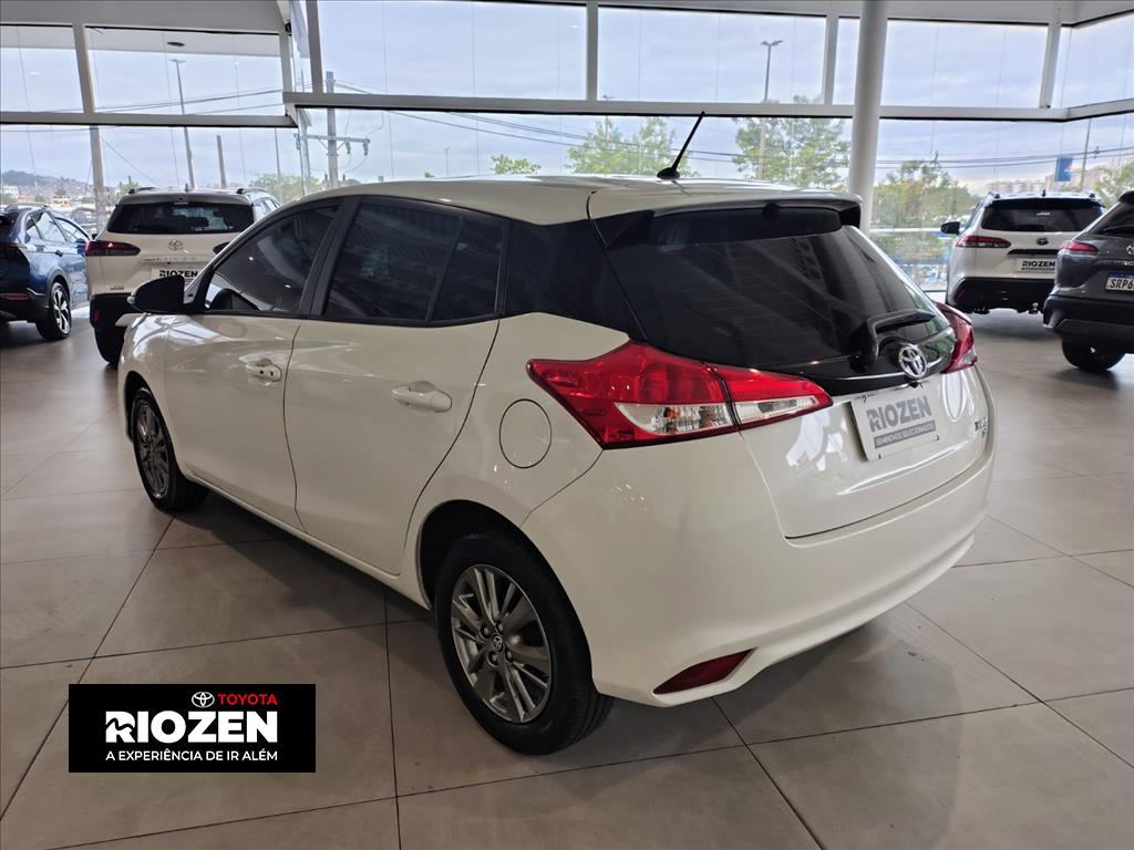 YARIS 1.5 16V FLEX XL PLUS CONNECT MULTIDRIVE3