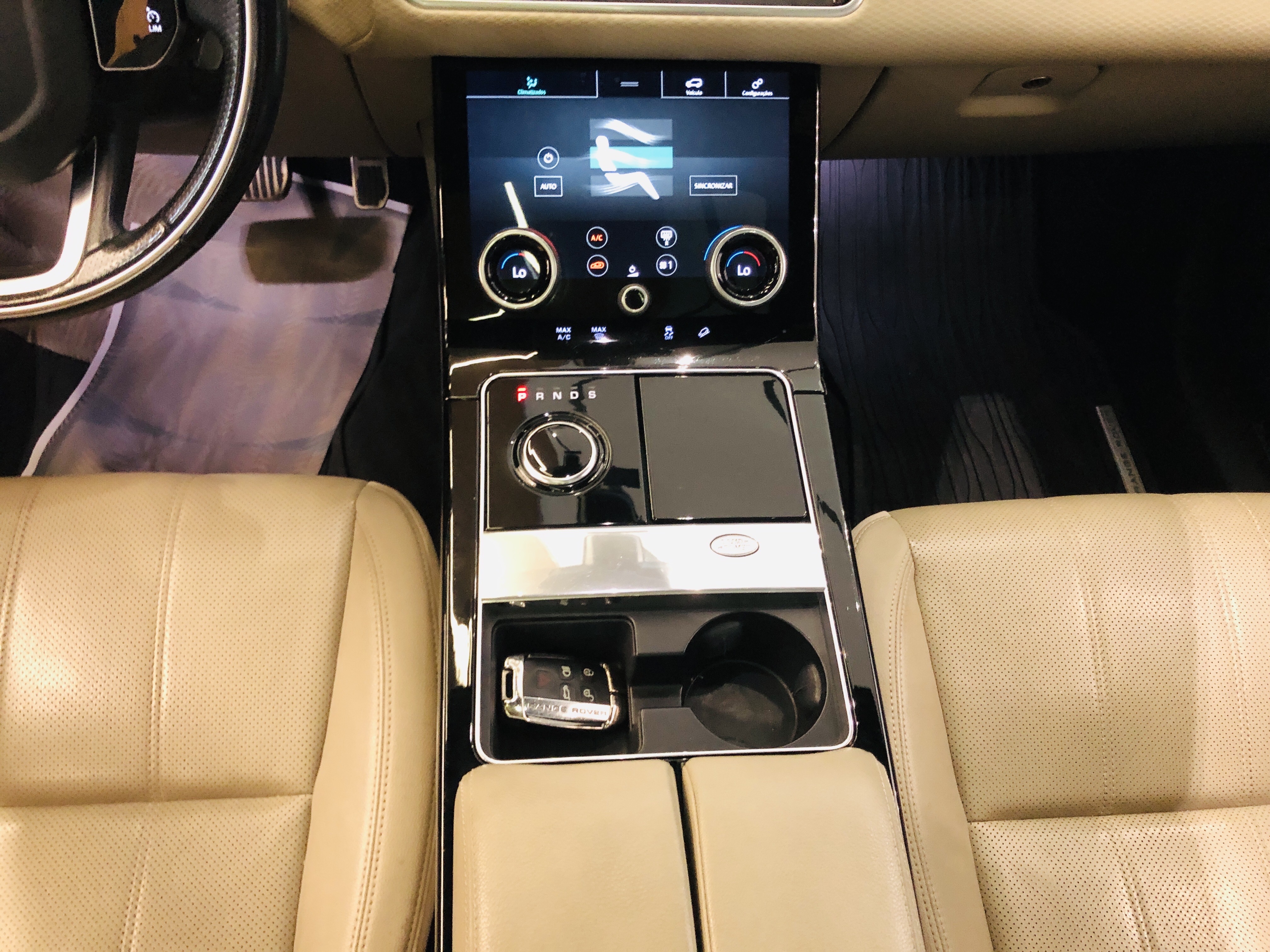 RANGE ROVER VELAR 2.0 D180 DIESEL R-DYNAMIC AUTOMÁTICO13