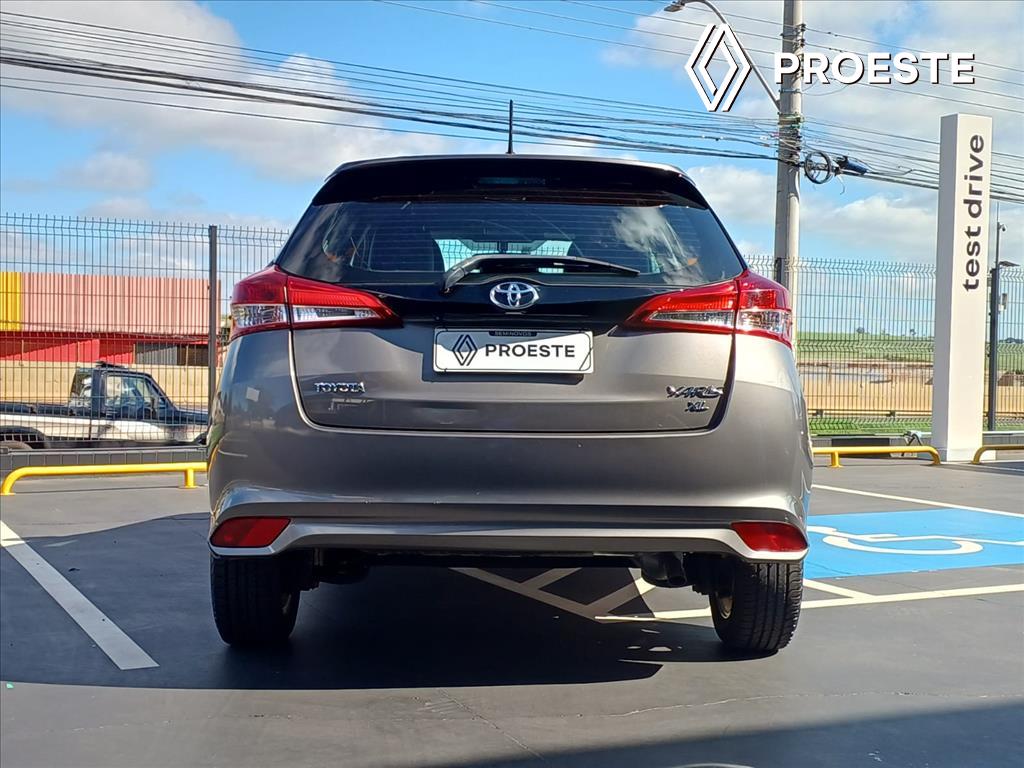 YARIS 1.3 16V FLEX XL PLUS TECH MULTIDRIVE4