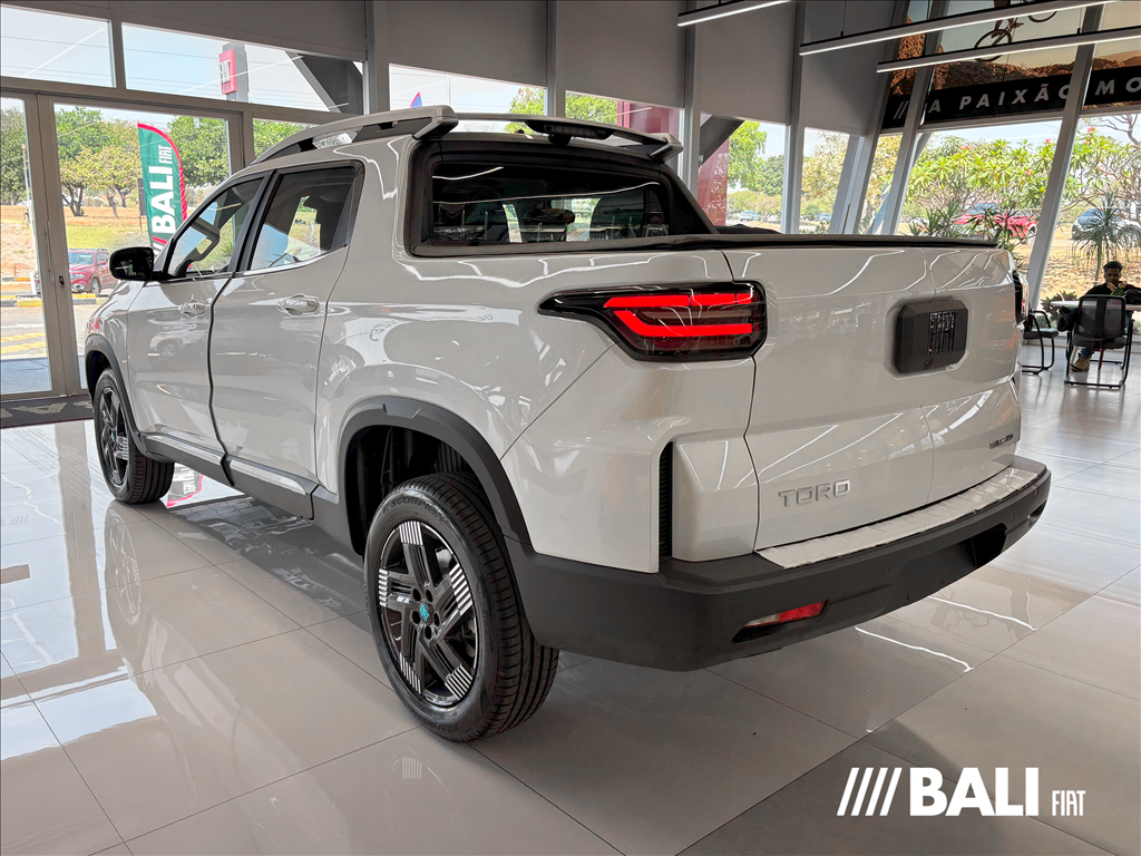 TORO 1.3 TURBO 270 FLEX VOLCANO AT62