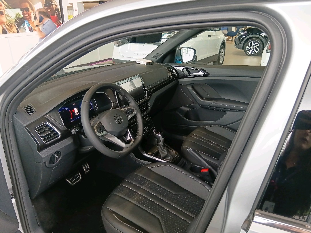 T-CROSS 1.4 250 TSI TOTAL FLEX HIGHLINE AUTOMÁTICO6