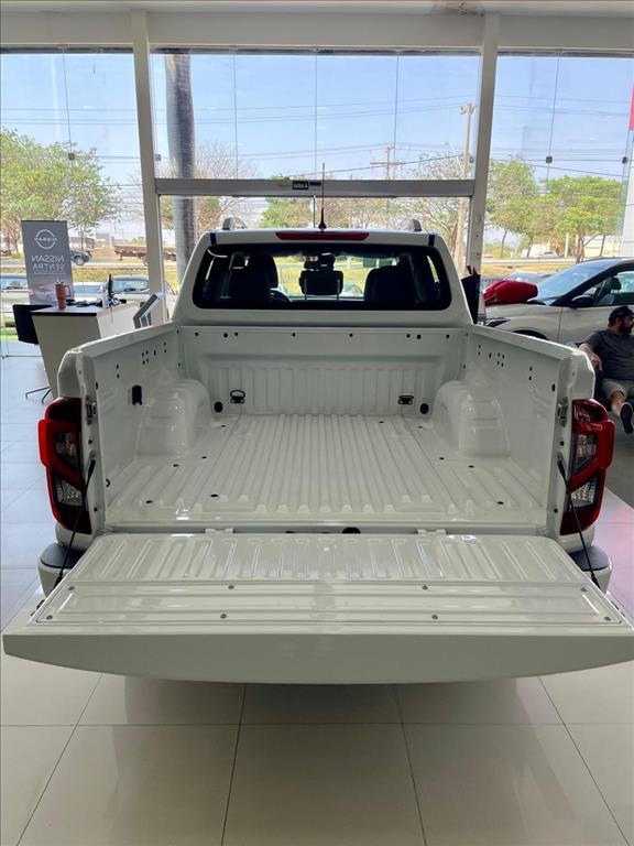 FRONTIER 2.3 16V TURBO DIESEL XE CD 4X4 AUTOMÁTICO5