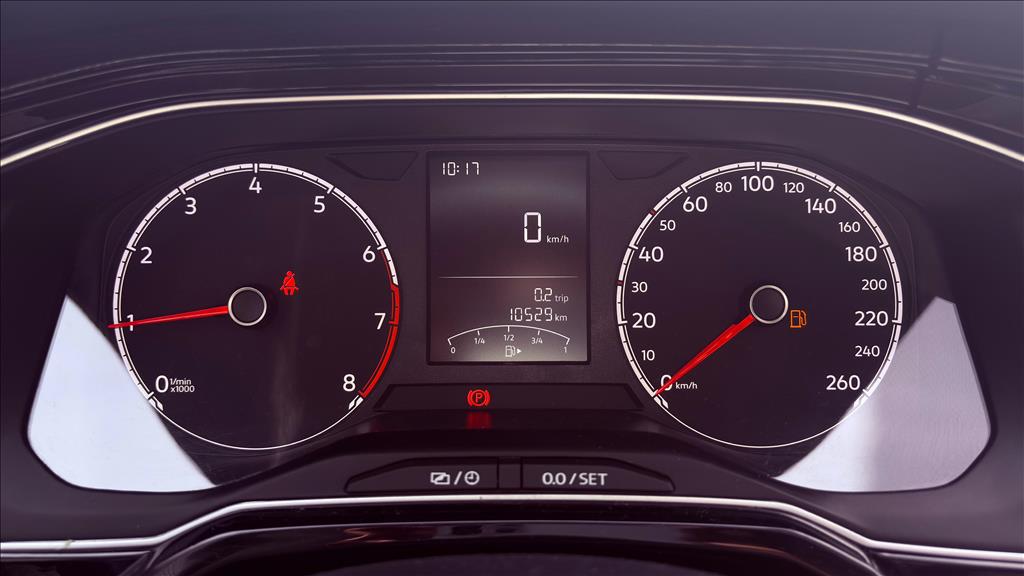 POLO 1.0 MPI TRACK MANUAL6