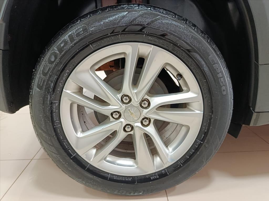 TRACKER 1.0 TURBO FLEX LT AUTOMÁTICO11