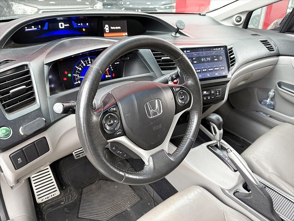 Honda Civic - 2.0 LXR 16V FLEX 4P AUTOMÁTICO