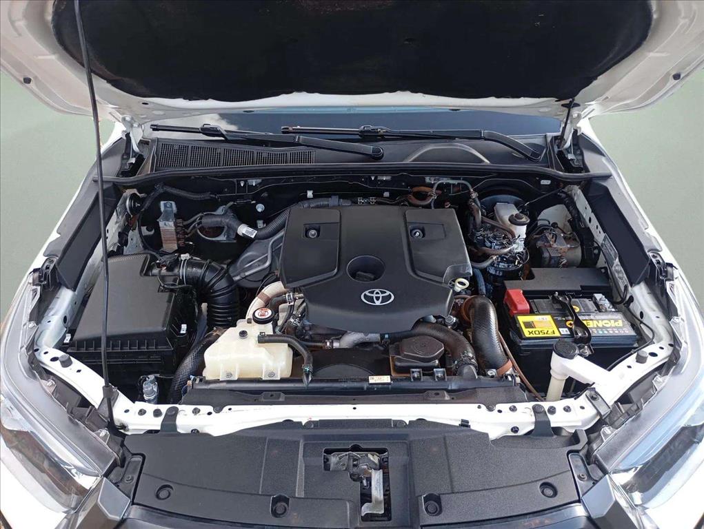 HILUX 2.7 VVT-i FLEX CD SR 4X2 AUTOMÁTICO9