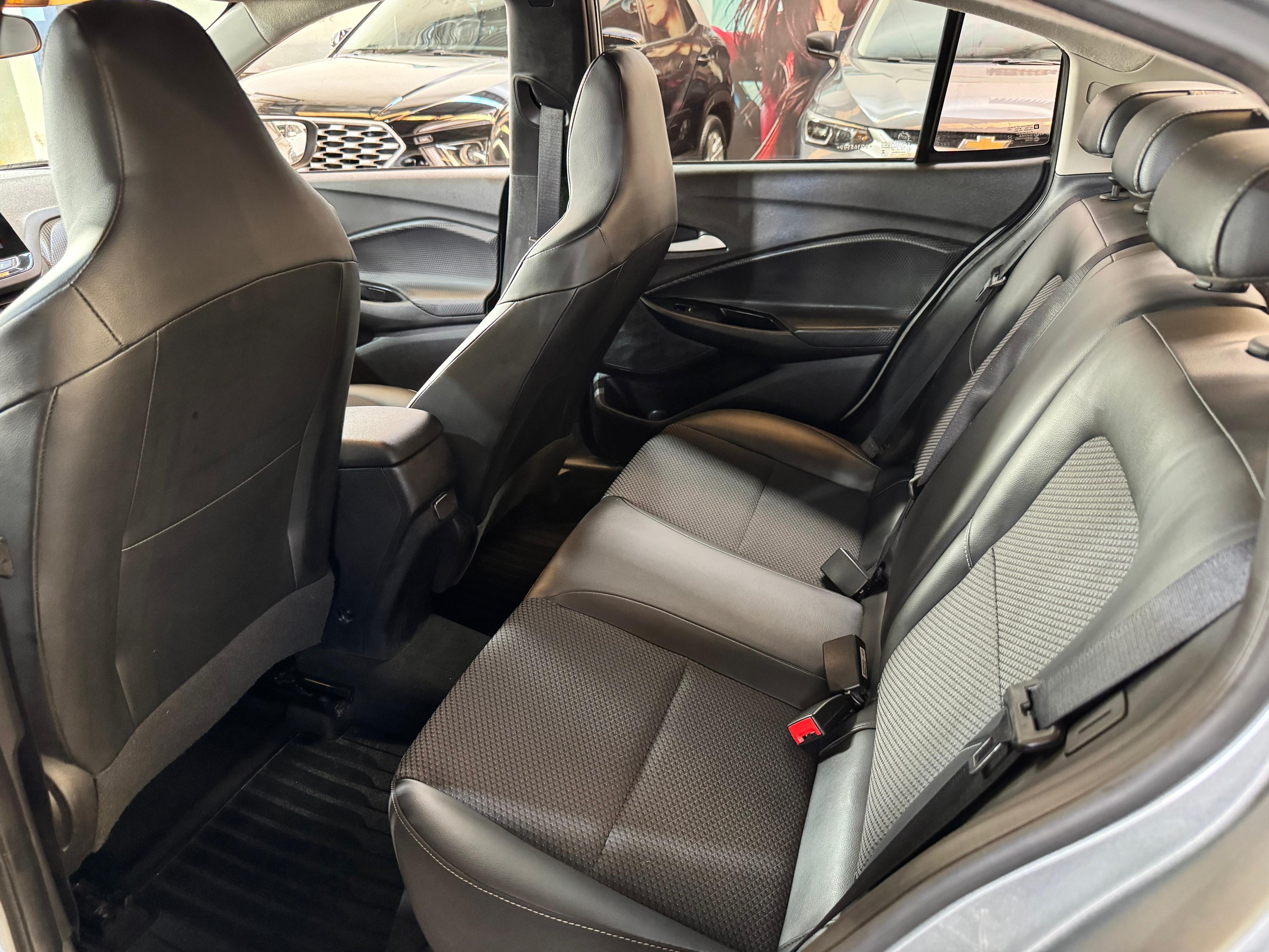 GM - Chevrolet-ONIX PLUS-1.0 TURBO FLEX LTZ AUTOMÁTICO