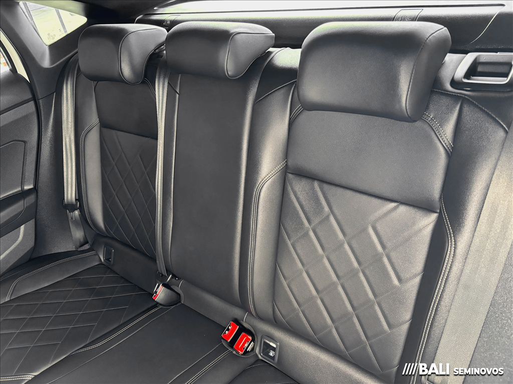 VIRTUS 1.4 250 TSI EXCLUSIVE AUTOMÁTICO13