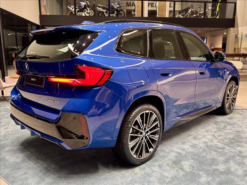 X1 2.0 16V TURBO GASOLINA SDRIVE20I M SPORT STEPTRONIC4