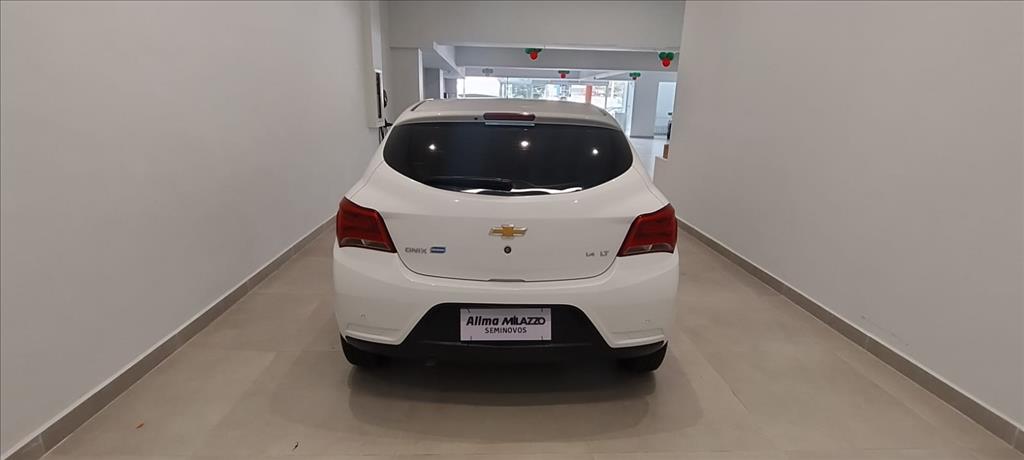 ONIX 1.4 MPFI LT 8V FLEX 4P MANUAL5