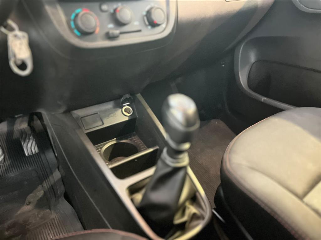 KWID 1.0 12V SCE FLEX ZEN MANUAL9