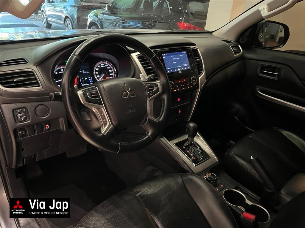 Mitsubishi-L200 TRITON-2.4 16V TURBO DIESEL SPORT HPE CD 4P 4X4 AUTOMÁTICO