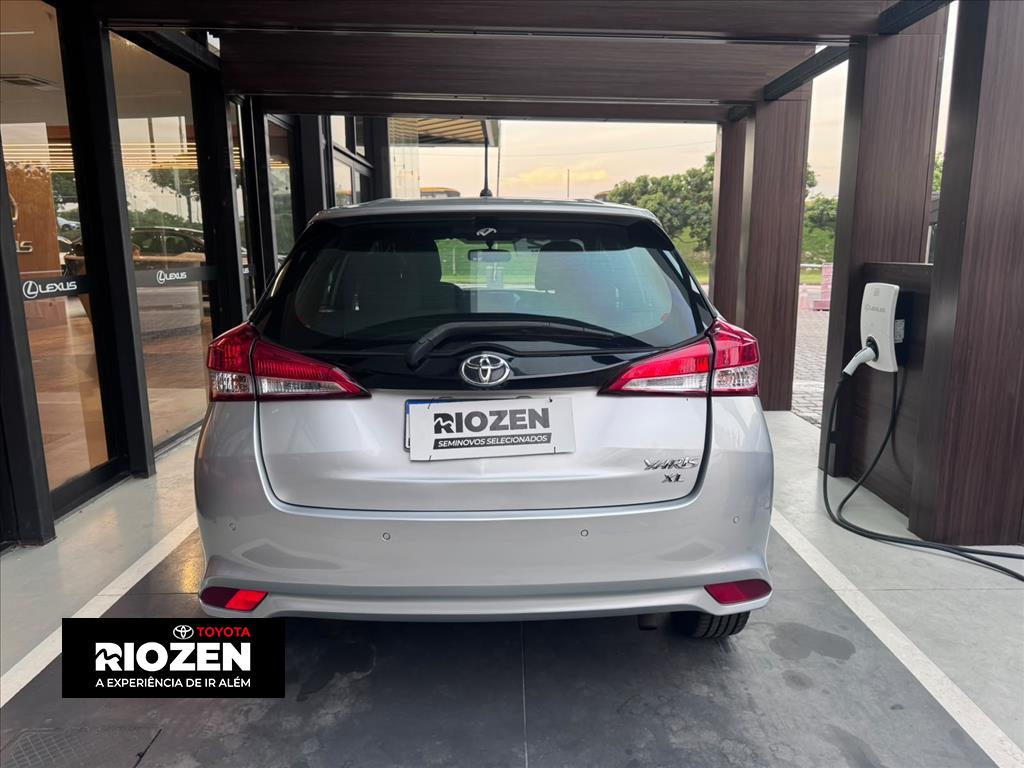 YARIS 1.5 16V FLEX XL PLUS CONNECT MULTIDRIVE11